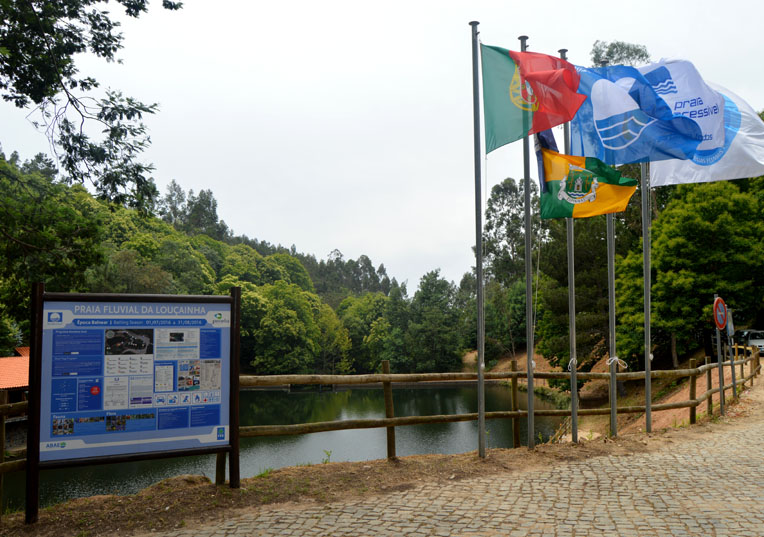 Rádio Regional do Centro: Bandeira Azul regressa à praia fluvial da Louçainha (Penela)