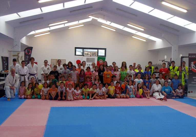 Rádio Regional do Centro: Condeixa Shukokai Karate-Do participa no Fun Férias Desportivas de Verão