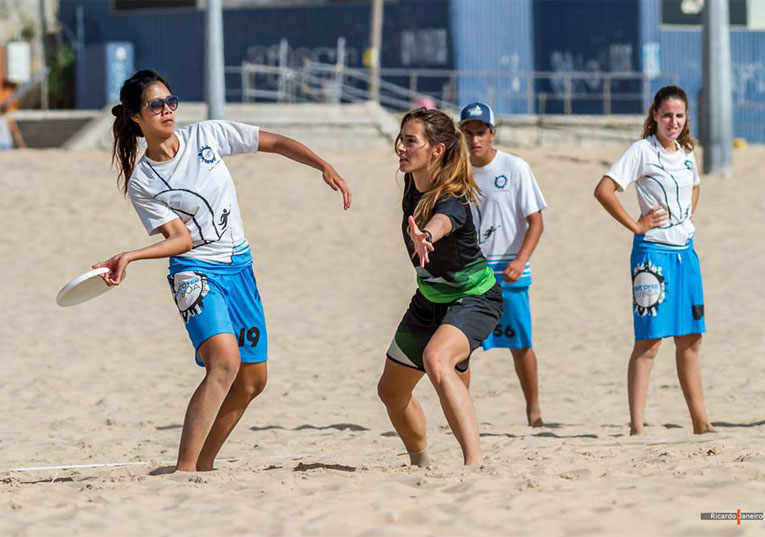 Rádio Regional do Centro: Figueira da Foz: Buarcos tem fim-de-semana cheio de desportos de praia