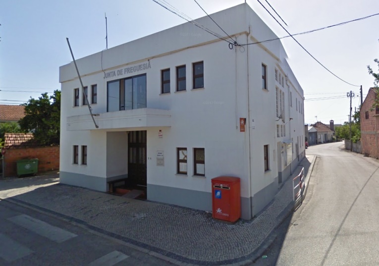 Rádio Regional do Centro: Pombal: Junta de Meirinhas desafia proprietários a construir passeios e valetas