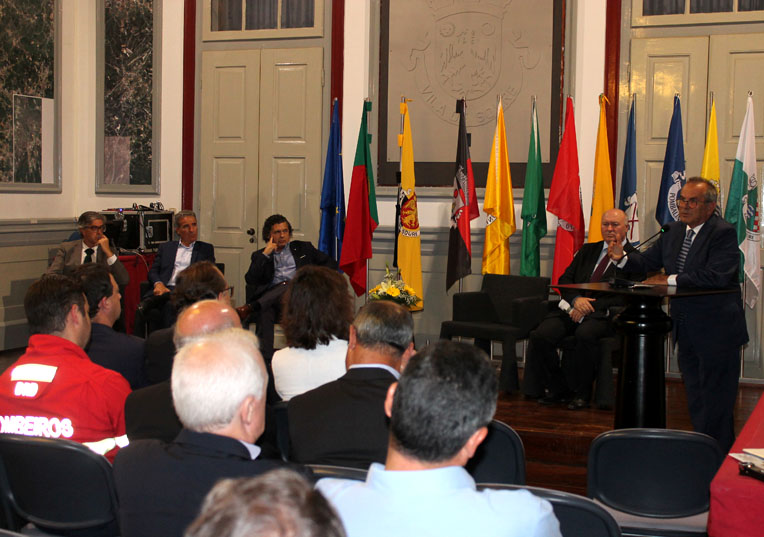 Rádio Regional do Centro: Soure: “Descentralização não é bicho-de-sete-cabeças”, afirma governante