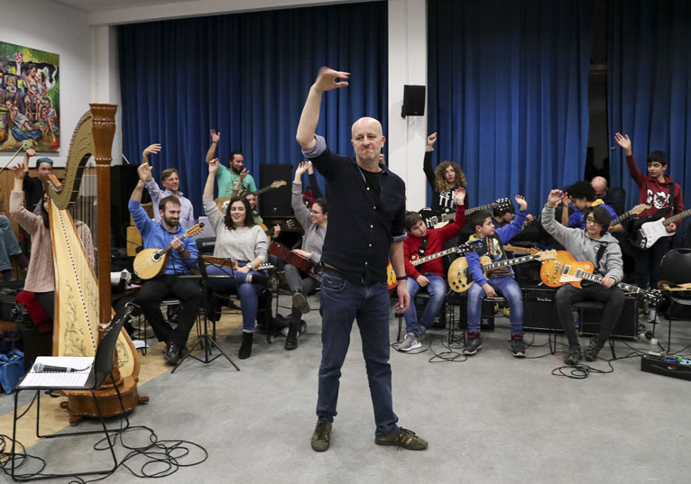 Rádio Regional do Centro: Das concertinas à harpa, em Coimbra nasceu uma orquestra aberta a todos