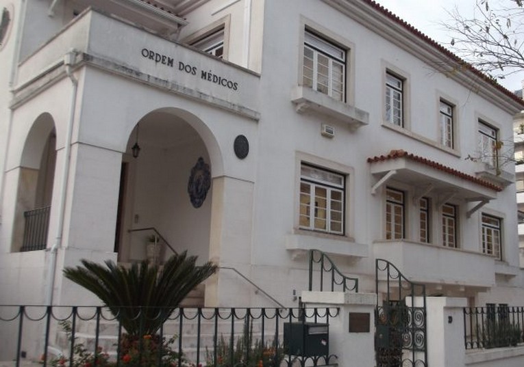 Rádio Regional do Centro: Estudo inédito dos Médicos do Centro denuncia carências de material no SNS