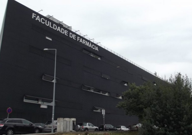 Rádio Regional do Centro: Faculdade de Farmácia da UC celebra centenário com sessão solene