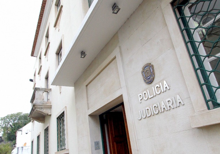 Rádio Regional do Centro: PJ: Detido por crime sexual de criança e de pornografia na Internet