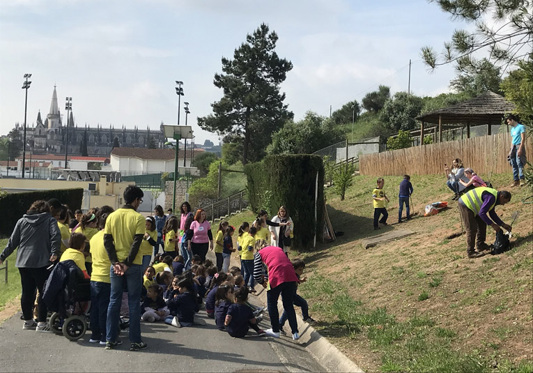 Rádio Regional do Centro: Batalha: Acções no Dia da Terra sensibilizam para a preservação do ambiente