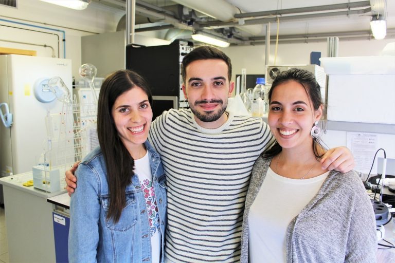 Rádio Regional do Centro: Aveiro: Investigação da Universidade cria vacina da gripe em pastilhas