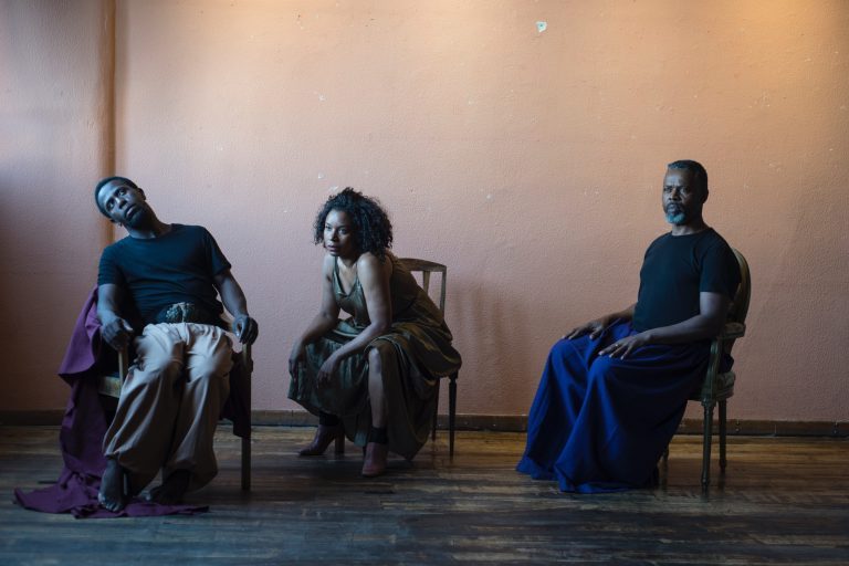 Rádio Regional do Centro: Coimbra: Teatro Griot apresenta peça sobre o racismo e a escravatura