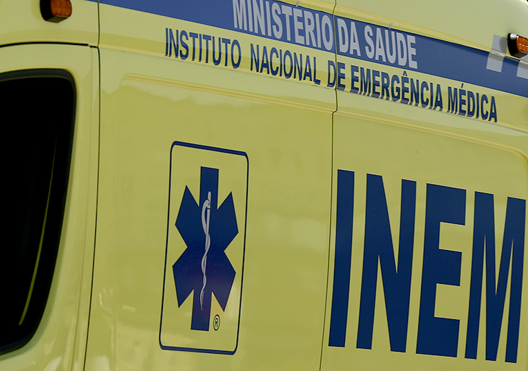 Rádio Regional do Centro: Leiria: Acidente com viatura ligeira provoca um morto