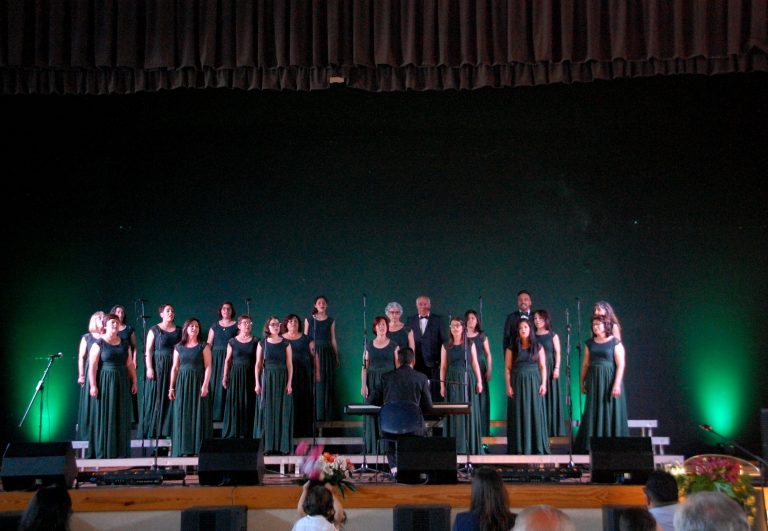 Rádio Regional do Centro: Coro Vox Caeli estreia-se em Azuqueca de Henares e Madrid