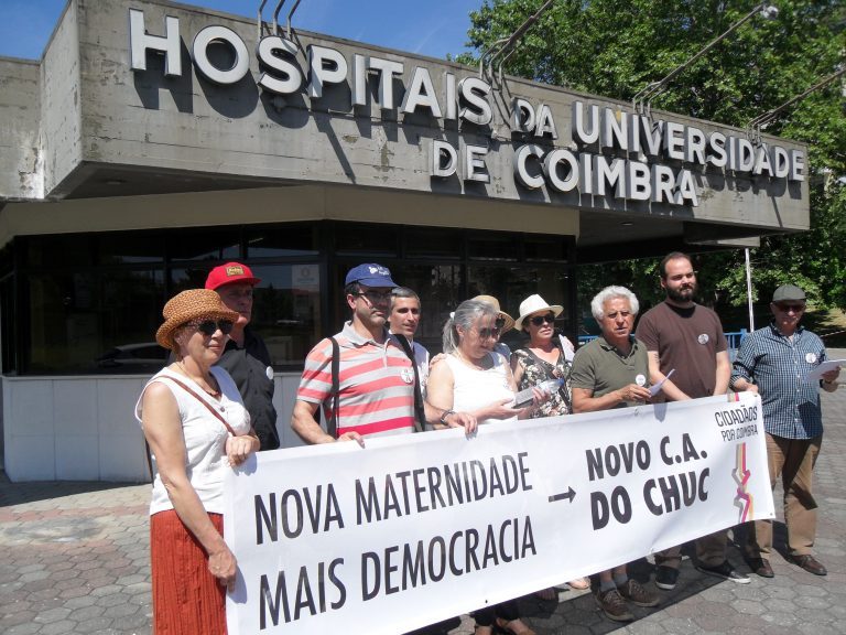 Rádio Regional do Centro: CpC foi à porta dos HUC dizer “basta de conversa fiada”