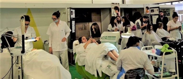 Rádio Regional do Centro: Feira do Emprego e Mostra Formativa divulga oportunidades de trabalho