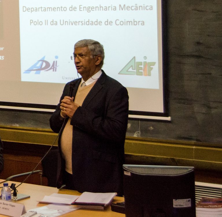 Rádio Regional do Centro: Equipa de Xavier Viegas apresenta estudo sobre uso de pirotecnia