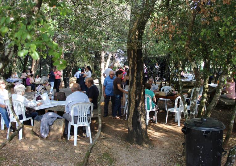 Rádio Regional do Centro: Alvaiázere dedica a semana de 26 a 30 de Maio à Idade Maior