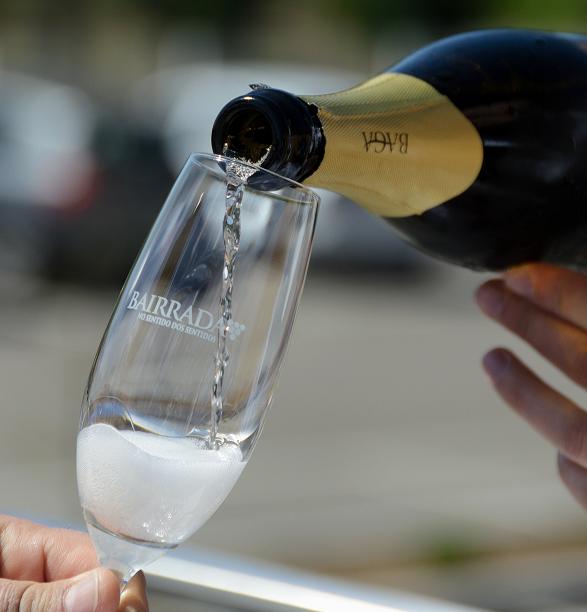 Rádio Regional do Centro: Provas de Vinhos e Espumantes Bairrada em mais uma edição da Expofacic