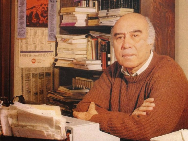 Rádio Regional do Centro: Fernando Namora condecorado por Marcelo Rebelo de Sousa