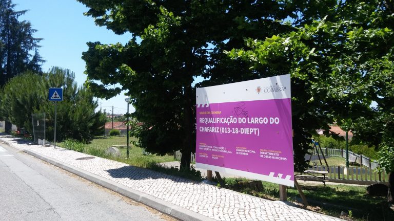 Rádio Regional do Centro: Largo do Chafariz retomou obra dois meses depois