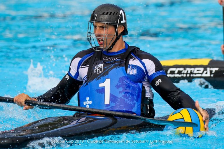 Rádio Regional do Centro: Fluvial de Coimbra conquista o bronze em torneio internacional de Kayak Polo