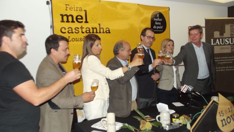 Rádio Regional do Centro: Programa da Manhã: Lousã apresentou em Coimbra a 30ª Feira do Mel e da Castanha