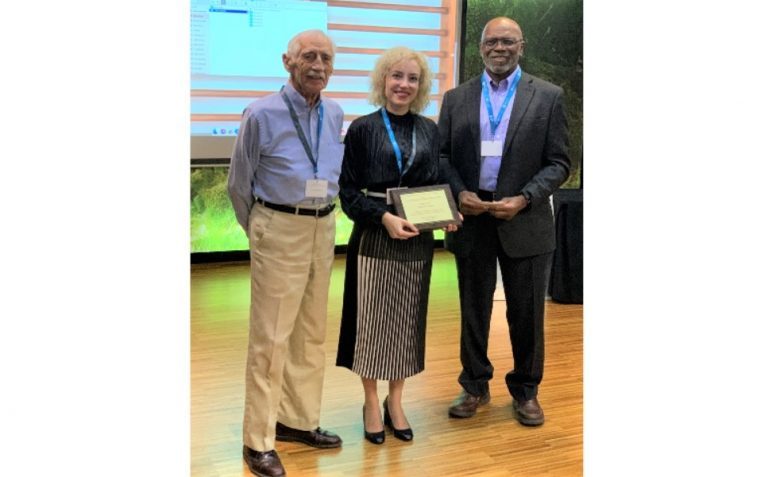 Rádio Regional do Centro: Carolina Coelho, da FCTUC distinguida com prémio internacional Rádio Regional do Centro: Carolina Coelho, da FCTUC distinguida com prémio internacional