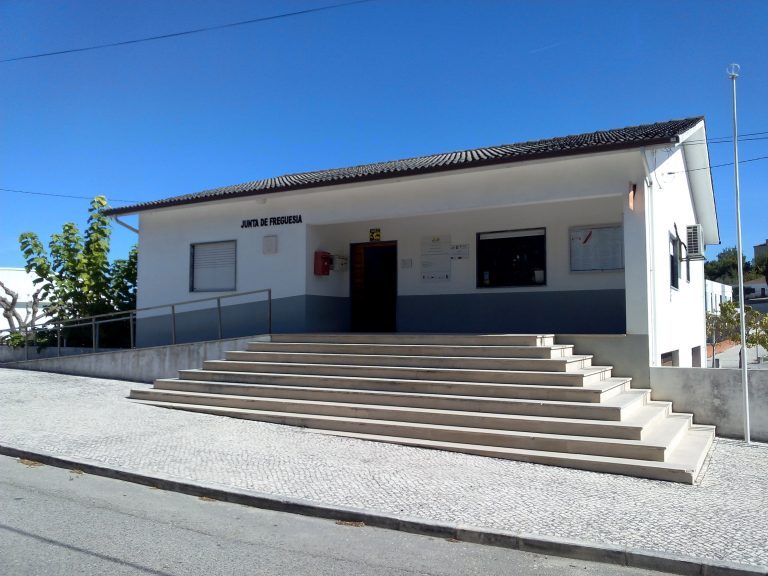 Rádio Regional do Centro: Condeixa: Nuno Moita pretende aproximar-se dos munícipes Rádio Regional do Centro: Condeixa: Nuno Moita pretende aproximar-se dos munícipes