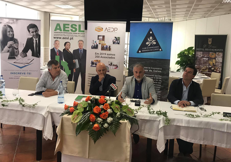 Rádio Regional do Centro: Penela: Empresários queixam-se de constrangimentos ao desenvolvimento local Rádio Regional do Centro: Penela: Empresários queixam-se de constrangimentos ao desenvolvimento local