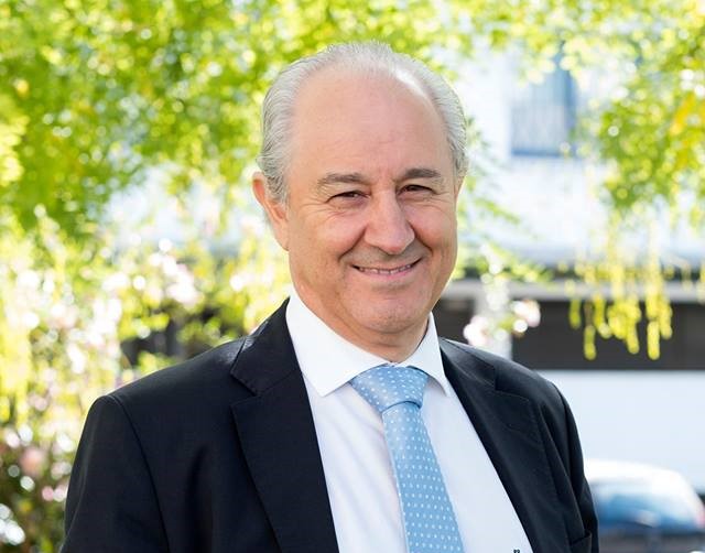 Rádio Regional do Centro: Rui Rio anuncia hoje recandidatura à liderança do PSD Rádio Regional do Centro: Rui Rio anuncia hoje recandidatura à liderança do PSD