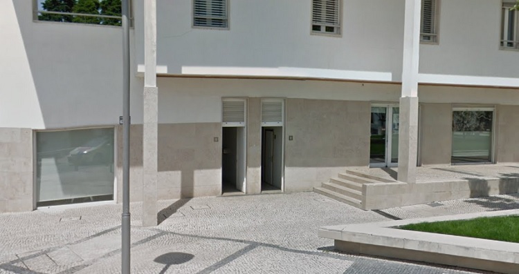 Rádio Regional do Centro: Condeixa-a-Nova: Sanitários públicos vão encerrar mais cedo Rádio Regional do Centro: Condeixa-a-Nova: Sanitários públicos vão encerrar mais cedo