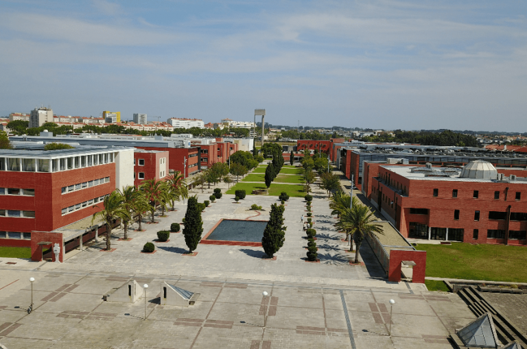 Rádio Regional do Centro: Projecto da Universidade de Aveiro é finalista nos ‘Prémios Regiostars’