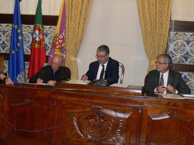 Rádio Regional do Centro: Câmara de Coimbra investe meio milhão em infraestruturas desportivas Rádio Regional do Centro: Câmara de Coimbra investe meio milhão em infraestruturas desportivas