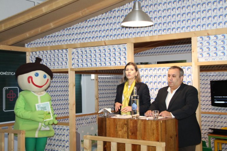 Rádio Regional do Centro: Município da Lousã e ICNF assinam protocolo em prol da floresta Rádio Regional do Centro: Município da Lousã e ICNF assinam protocolo em prol da floresta