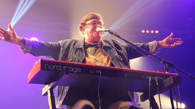 Rádio Regional do Centro: Município de Anadia aprova Voto de Louvor a José Cid Rádio Regional do Centro: Município de Anadia aprova Voto de Louvor a José Cid