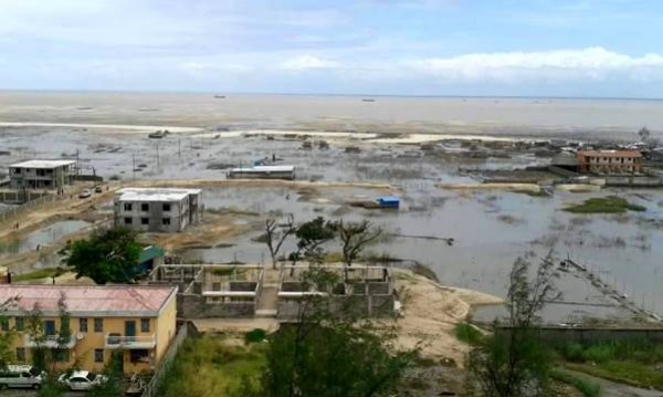 Rádio Regional do Centro: Hospital da Beira em Moçambique reabre cirurgia com apoio de Coimbra Rádio Regional do Centro: Hospital da Beira em Moçambique reabre cirurgia com apoio de Coimbra