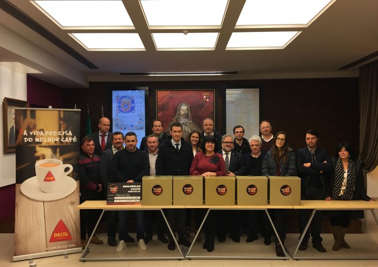 Rádio Regional do Centro: Delta Cafés e Expofacic proporcionam um melhor Natal a 30 famílias