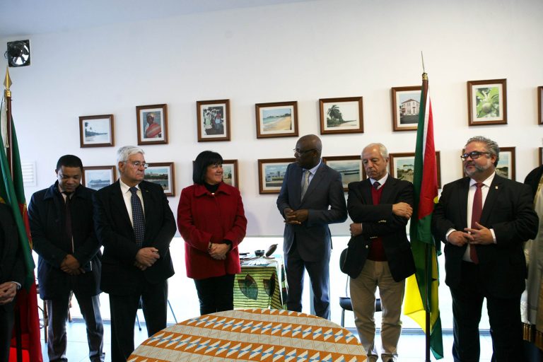 Rádio Regional do Centro: Consulado de S. Tomé e Príncipe para a Região Centro inaugurado em Cantanhede