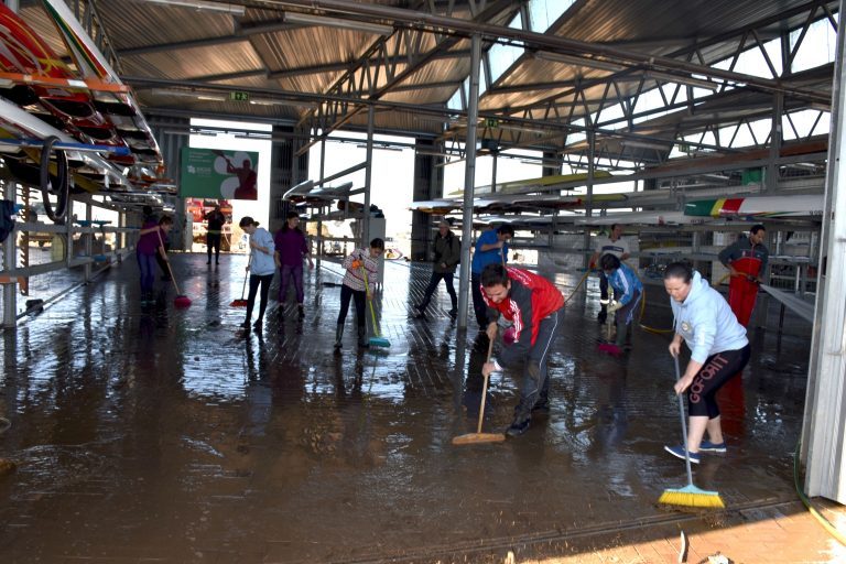 Rádio Regional do Centro: “Família do desporto” unida nas limpezas do Centro Náutico de Montemor