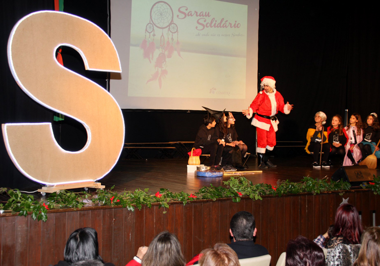 Rádio Regional do Centro: Condeixa: Sarau solidário leva a palco o melhor na ajuda a famílias carenciadas