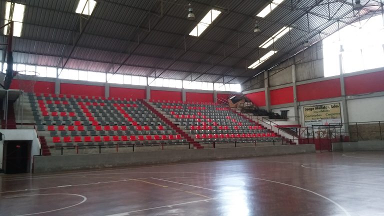Rádio Regional do Centro: Programa da Manhã: Carlos Ferreira pede construção de novo Pavilhão da Palmeira