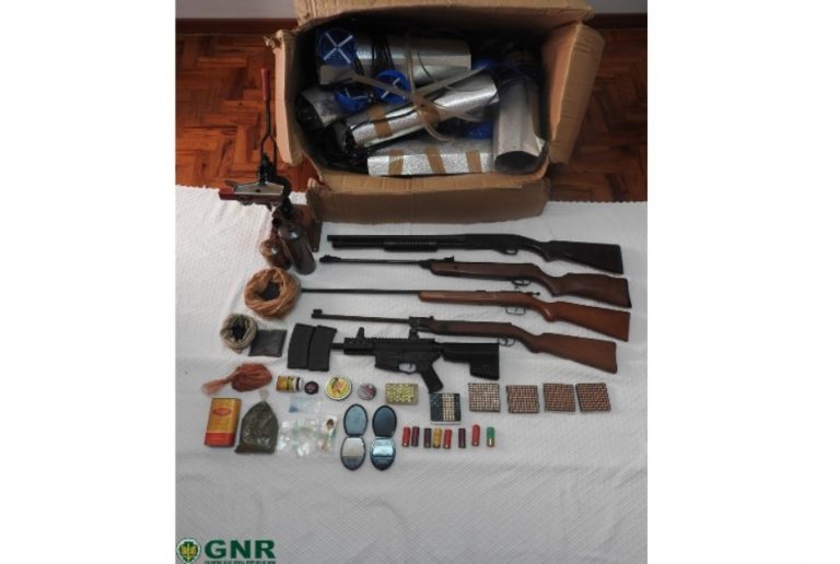 Rádio Regional do Centro: GNR apreendeu armas por violência doméstica em Cantanhede e Anadia