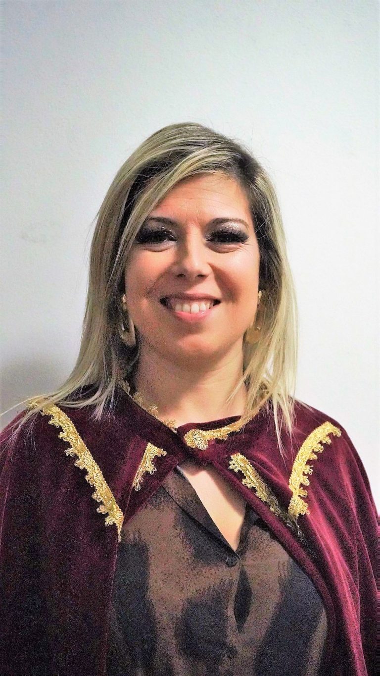 Rádio Regional do Centro: Apresentados o Padrinho e Madrinha do Carnaval de Buarcos
