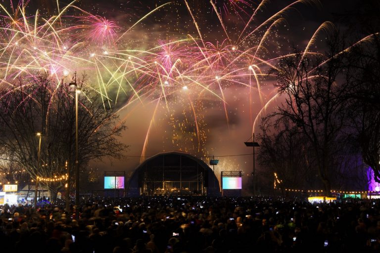 Rádio Regional do Centro: 45 mil pessoas celebraram as doze badaladas em Viseu