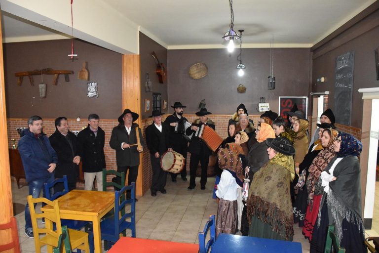 Rádio Regional do Centro: Montemor-o-Velho: Grupo Folclórico da Vila de Pereira cantou As Janeiras