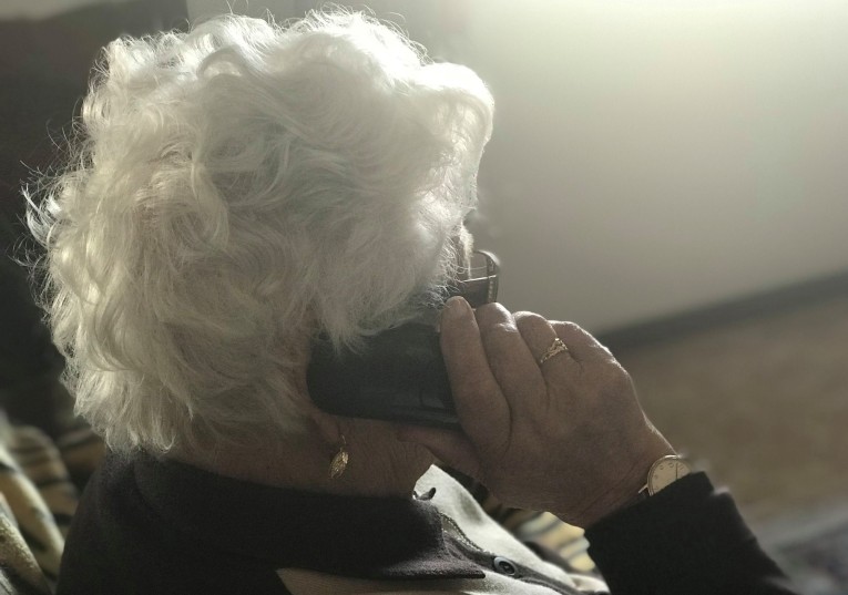 Rádio Regional do Centro: Soure reforça teleassistência a idosos