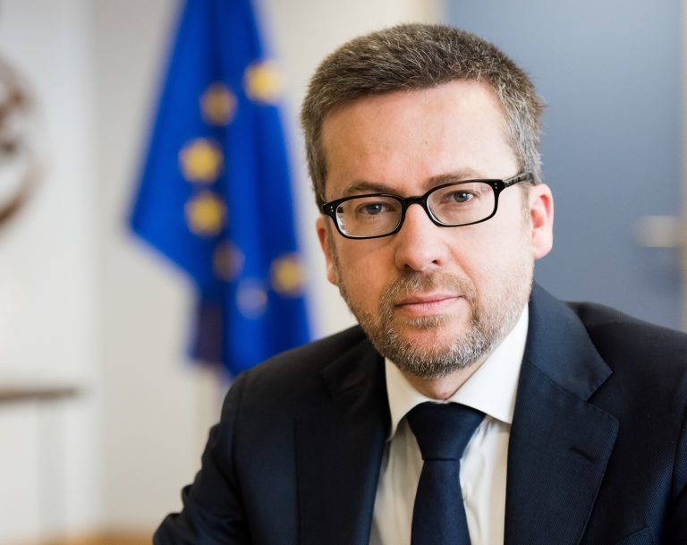 Rádio Regional do Centro: Carlos Moedas distinguido com Prémio Universidade de Coimbra 2020