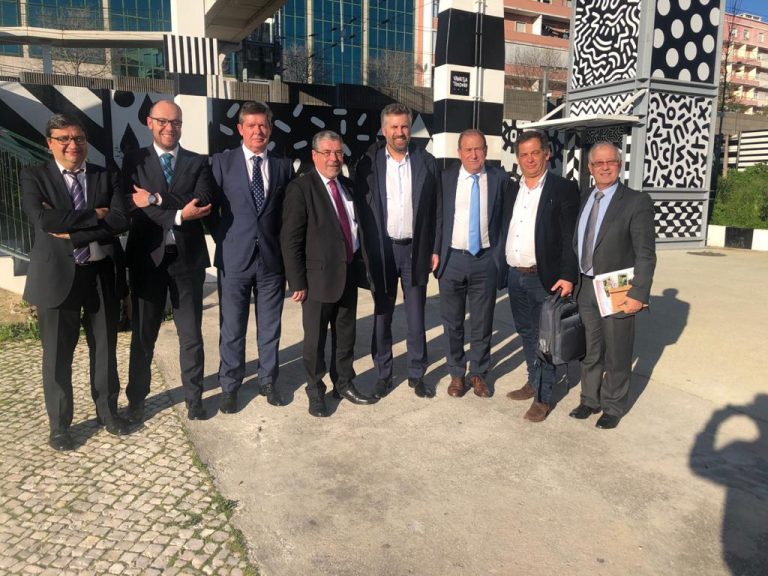 Rádio Regional do Centro: CIM Região de Coimbra reuniu com o Ministro das Infraestruturas e da Habitação