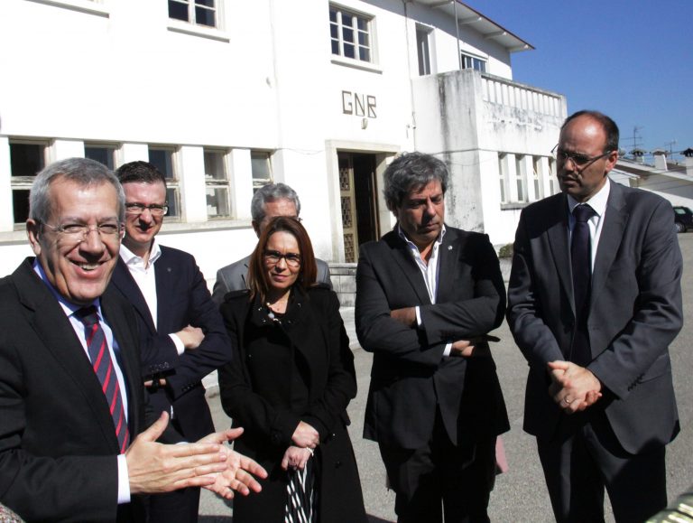 Rádio Regional do Centro: Oliveira do Bairro financia projecto de execução reabilitação de posto da GNR