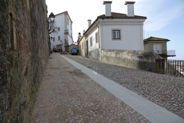 Rádio Regional do Centro: Câmara de Coimbra requalifica vias e altera trânsito na “Alta”