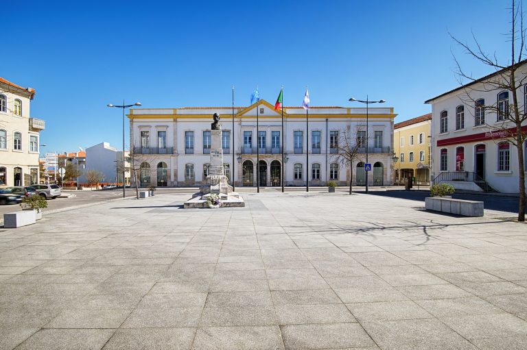 Rádio Regional do Centro: Covid-19: Anadia coloca equipamentos à disposição do ACES Baixo Vouga19