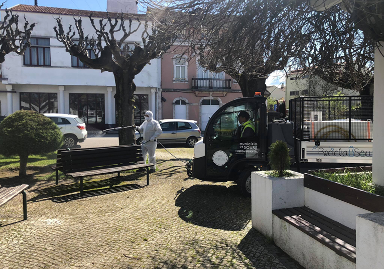 Rádio Regional do Centro: Covid-19: Município de Soure desinfecta espaços públicos como medida preventiva