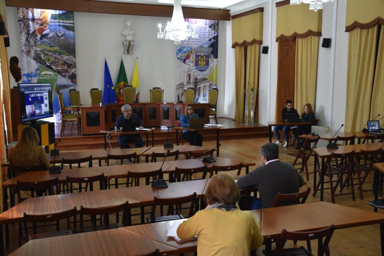 Rádio Regional do Centro: Montermor-o-Velho paga água a IPSS´s e metade das facturas dos consumidores